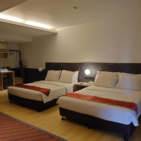 Katel Kuala Lumpur Formally Known As K Hotel Экстерьер фото