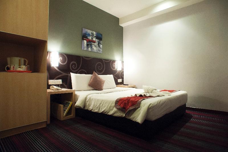 Katel Kuala Lumpur Formally Known As K Hotel Экстерьер фото