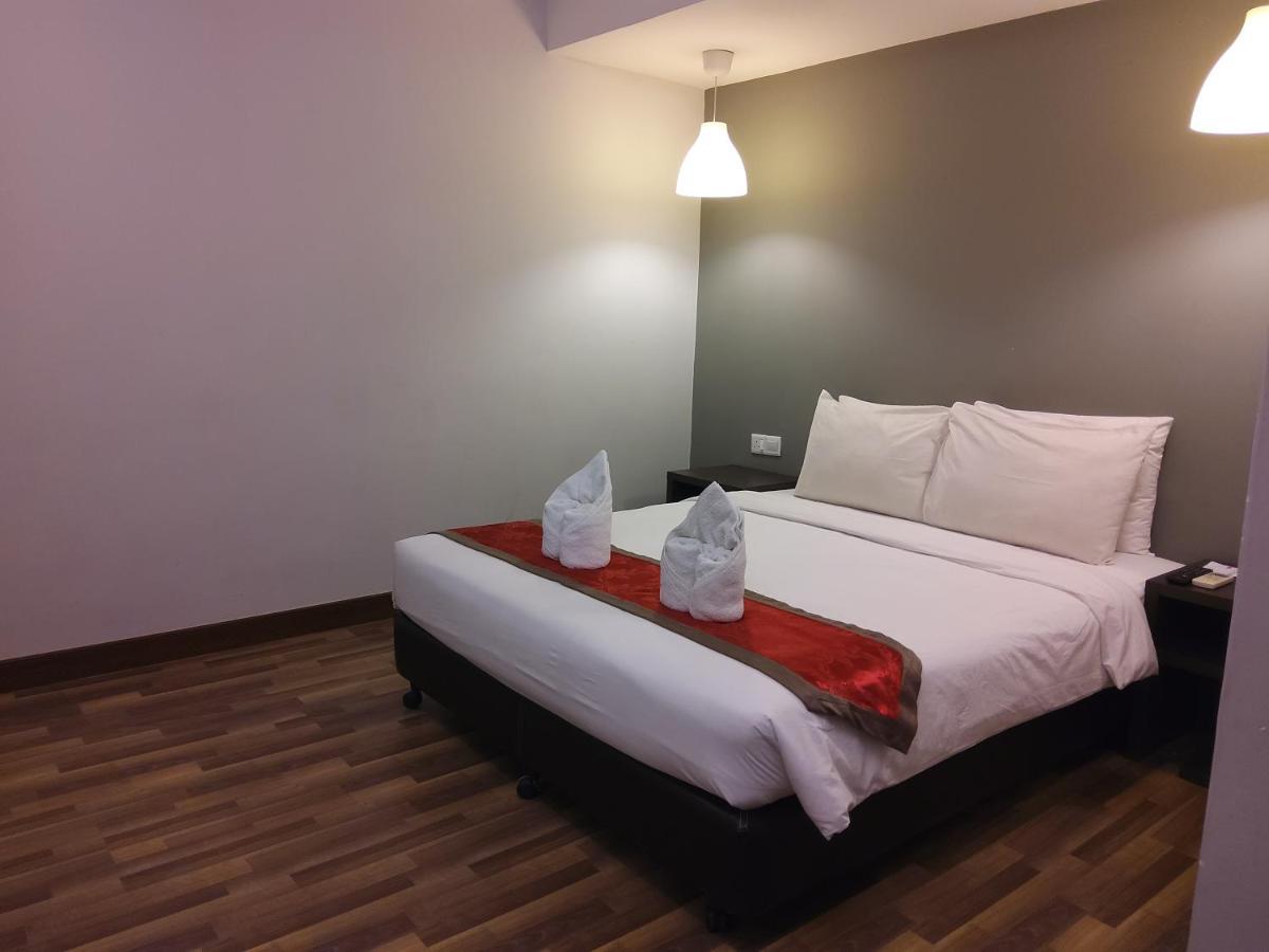 Katel Kuala Lumpur Formally Known As K Hotel Экстерьер фото